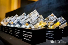 數(shù)字化轉(zhuǎn)型神助攻！長(zhǎng)亮科技建設(shè)項(xiàng)目雙雙獲2019IDC最佳創(chuàng)新獎(jiǎng)